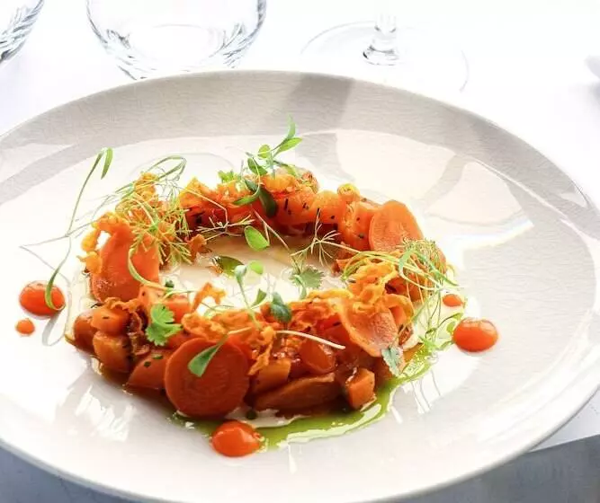 Hotelli L Ermitage Hôtel Cuisine à Manger