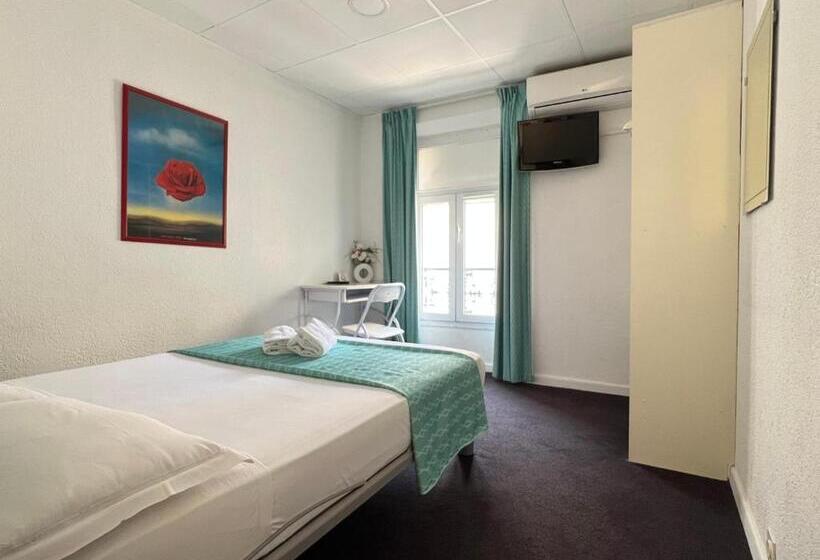 בית מלון כפרי Little Palace