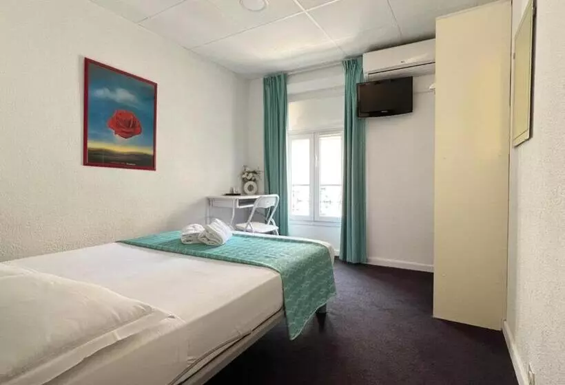 בית מלון כפרי Little Palace