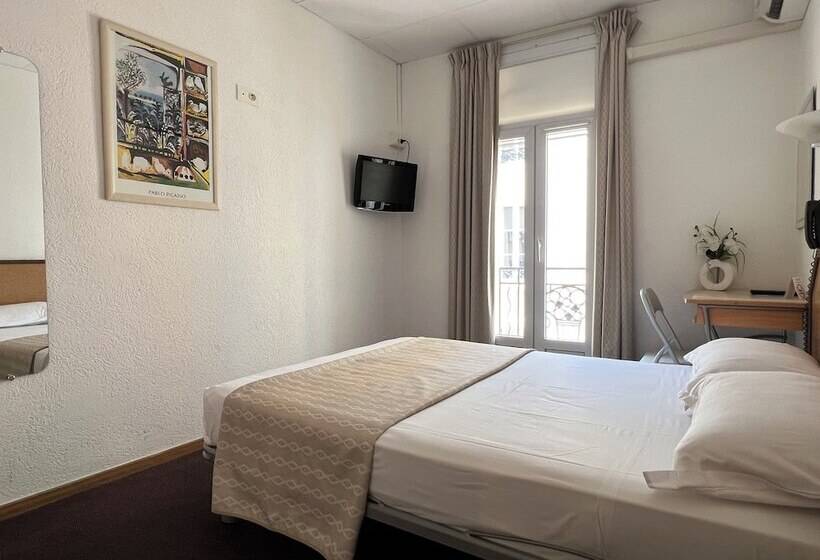 בית מלון כפרי Little Palace