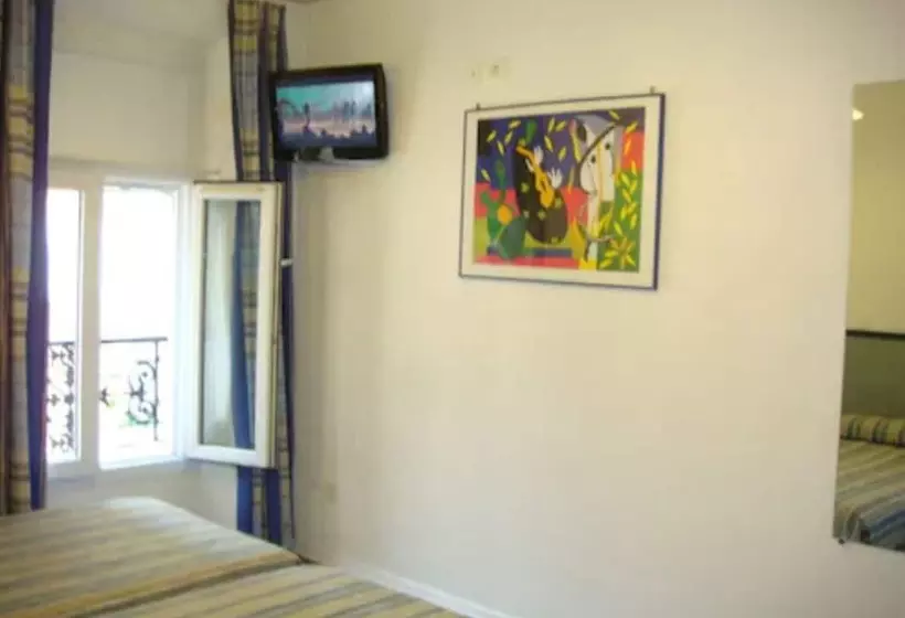 בית מלון כפרי Little Palace