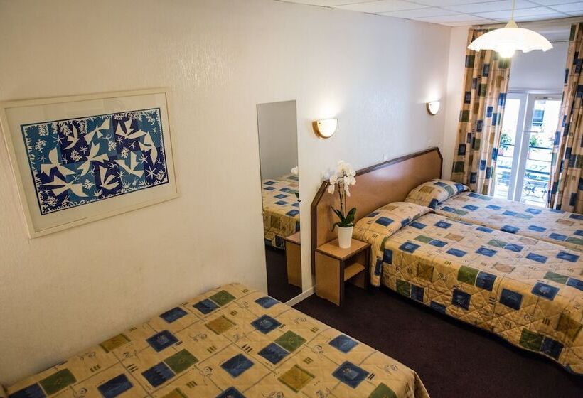 בית מלון כפרי Little Palace