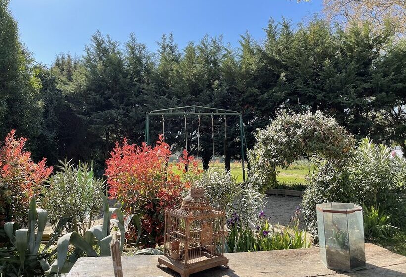 فندق Mas De Galoffre