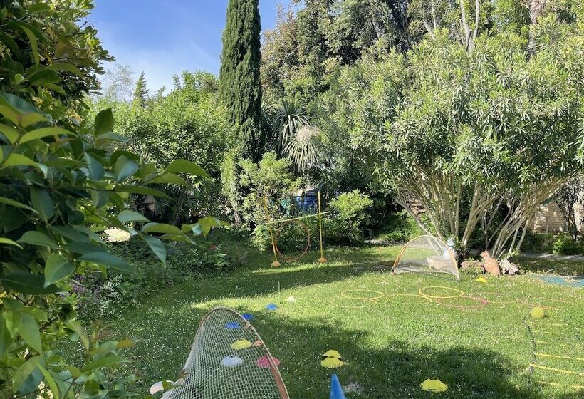 فندق Mas De Galoffre