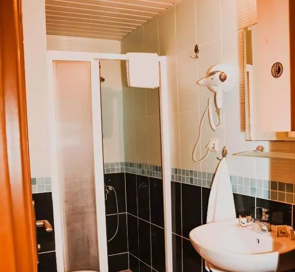 Hotel New Garden Side