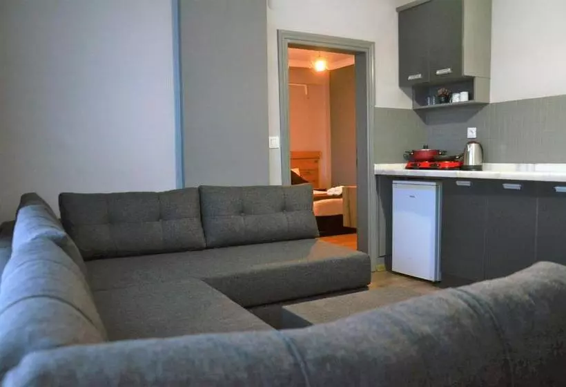 Hotel New Garden Side