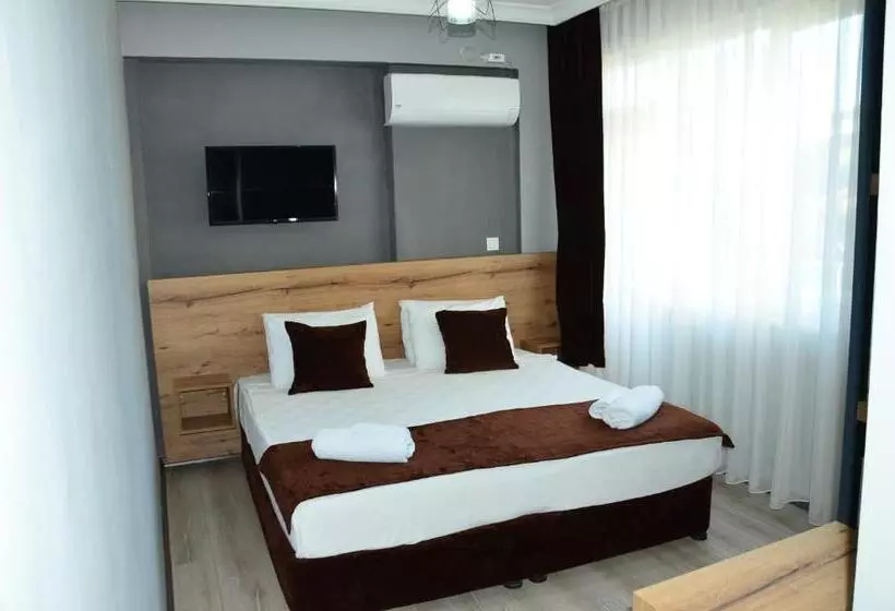 Hotel New Garden Side