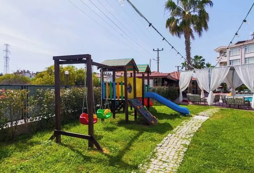 Hotel New Garden Side