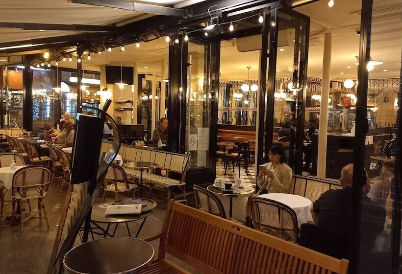 ホテル Paris Nord