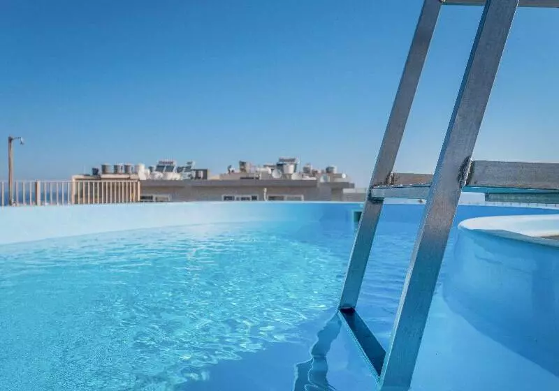 هتل Qawra Point Holiday Complex