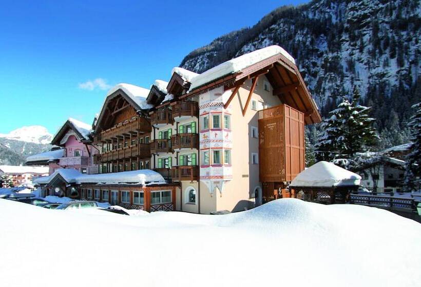 호텔 Soreghes Gran Chalet