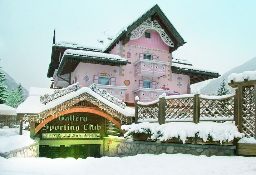 호텔 Soreghes Gran Chalet