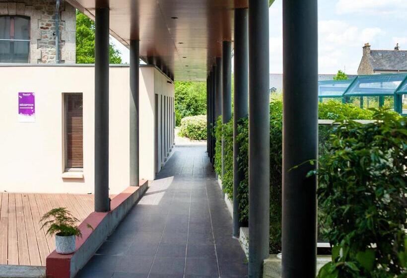 בית מלון כפרי Vacanceole  Le Duguesclin