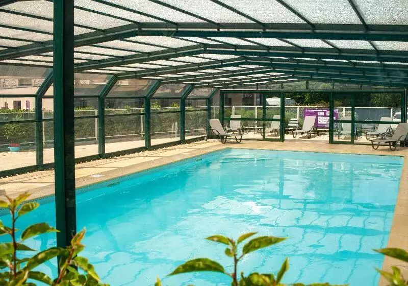 هتل Vacanceole Le Duguesclin