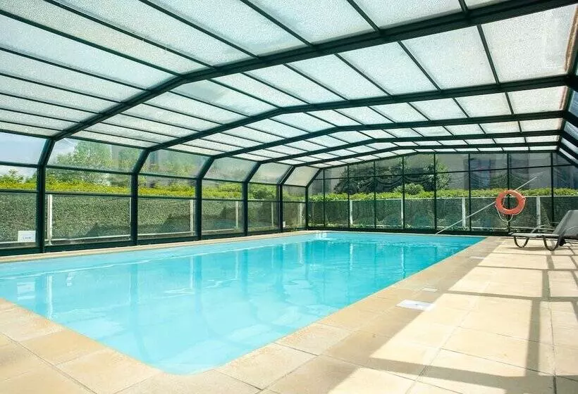 هتل Vacanceole Le Duguesclin