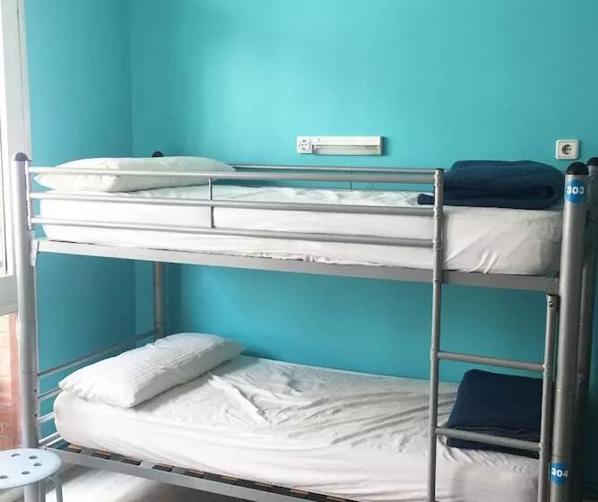 Отель Alberguinn Youth Hostel