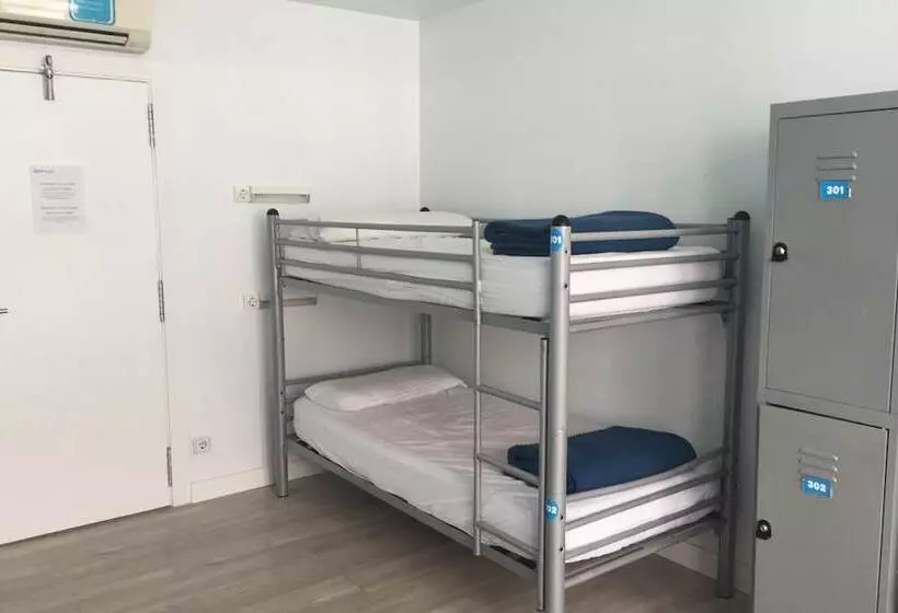 Отель Alberguinn Youth Hostel