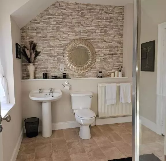 Hotelli Antfield House