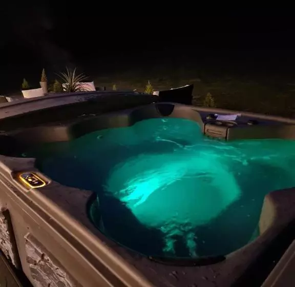 Hotelli Antfield House