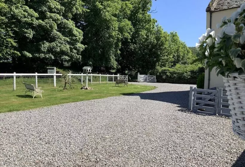 Hotelli Antfield House