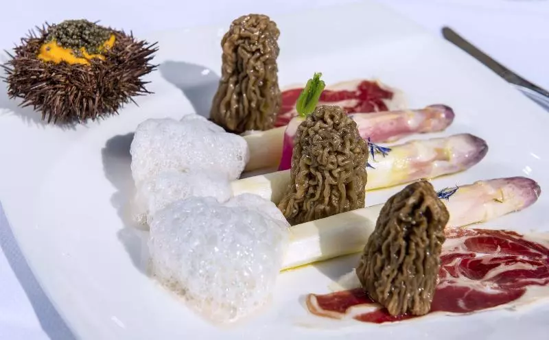 ホテル Frédéric Carrion Hôtel Et Spa