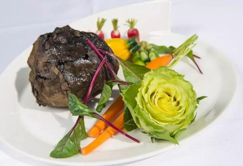 ホテル Frédéric Carrion Hôtel Et Spa