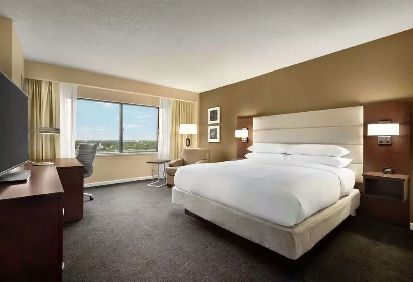 Doubletree By Hilton Hotel Orlando Downtown