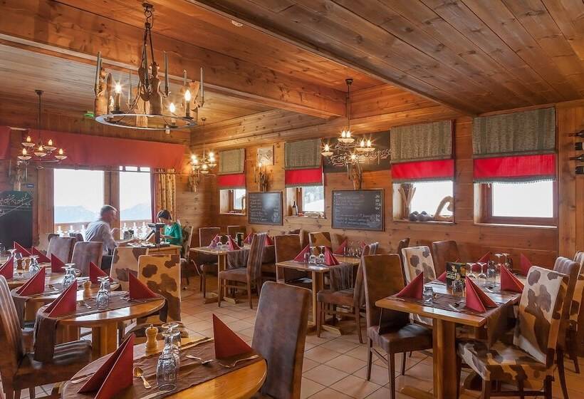 Отель Hôtel Les Balcons Village