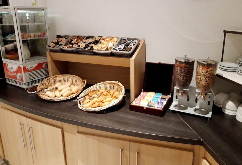 فندق Hôtel & Résidence Futuroscope