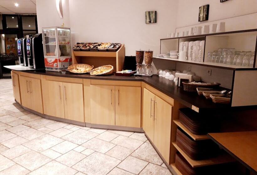 فندق Hôtel & Résidence Futuroscope