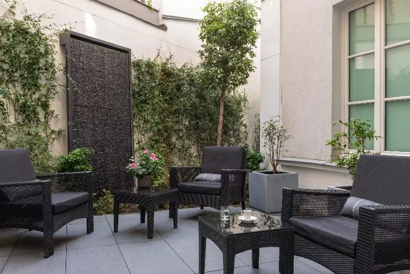 ホテル Les Jardins De La Villa