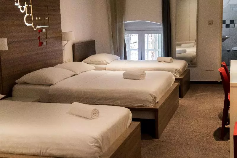 هتل Slavija Culture Heritage