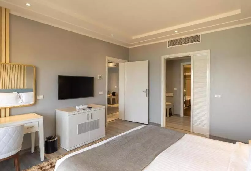 Sunrise Crystal Bay Resort Grand Select