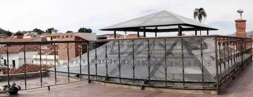 Hostal Patrimonio   Sucre