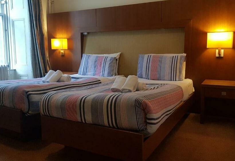 בית מלון כפרי Aberdeen House