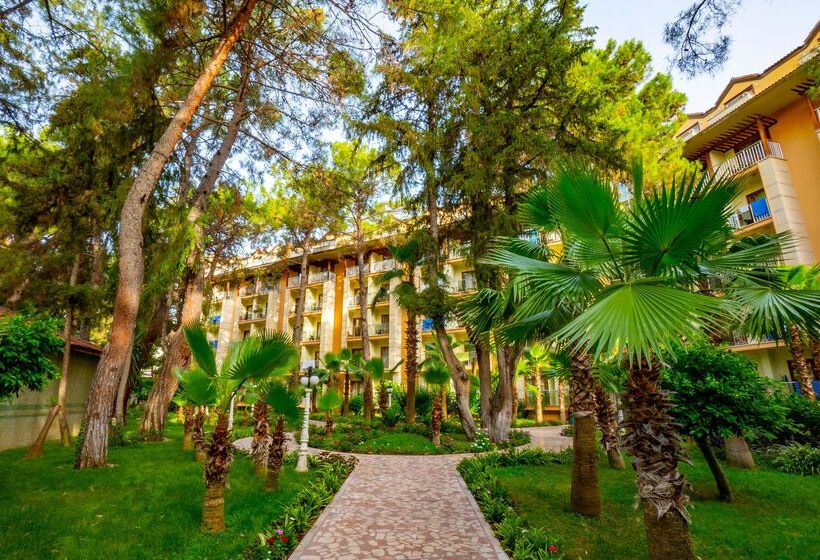 فندق Armas Kaplan Paradise