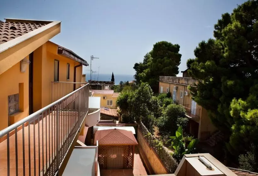 هتل B&b Il Mandorlo