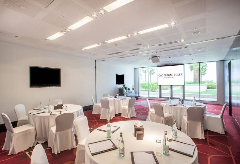 فندق Crowne Plaza Yas Island, An Ihg