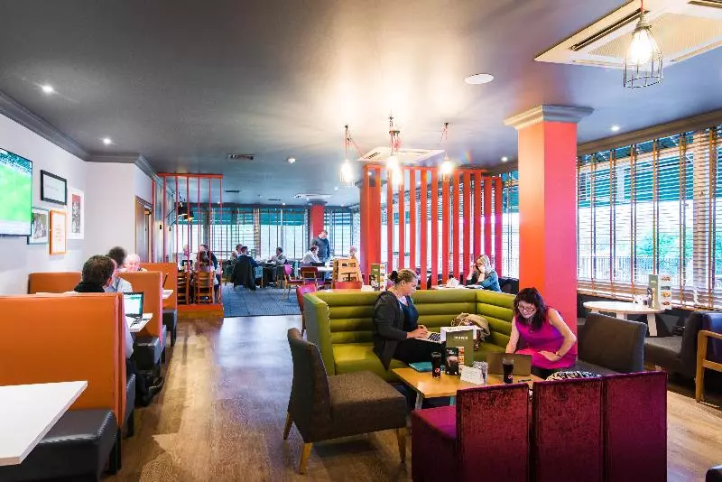 호텔 Holiday Inn Stoke On Trent M6 Jct15, An Ihg