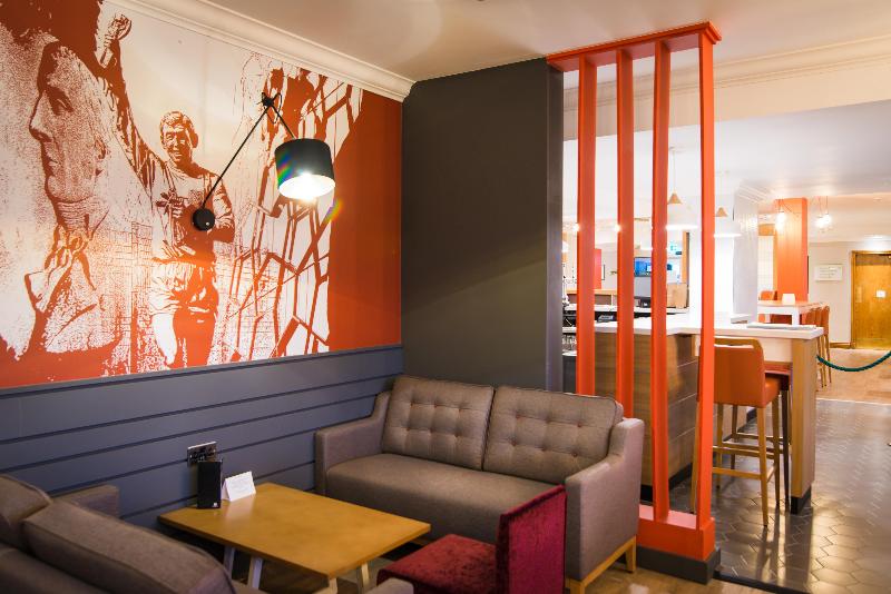 فندق Holiday Inn Stoke On Trent M6 Jct15, An Ihg