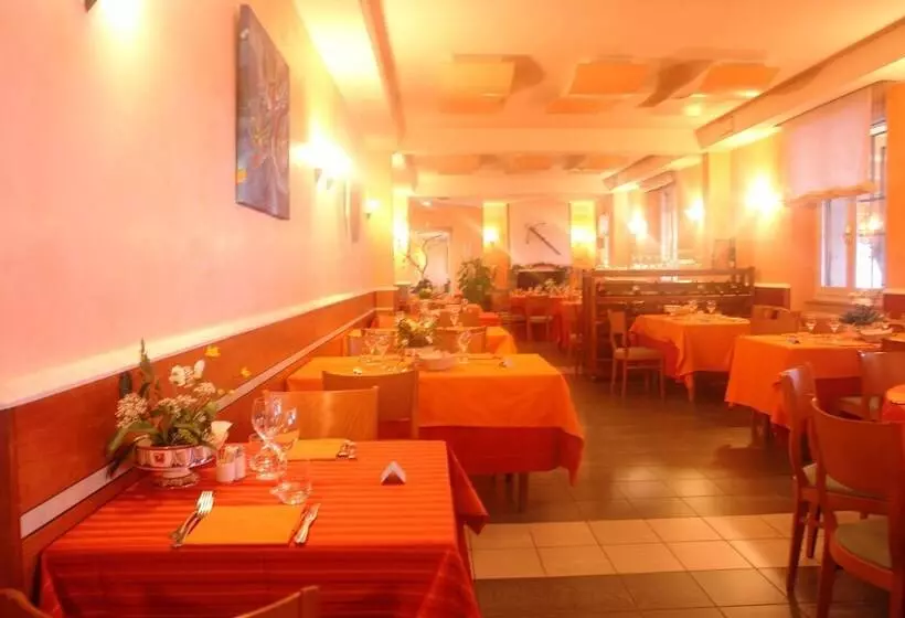 ホテル Il Castellaccio