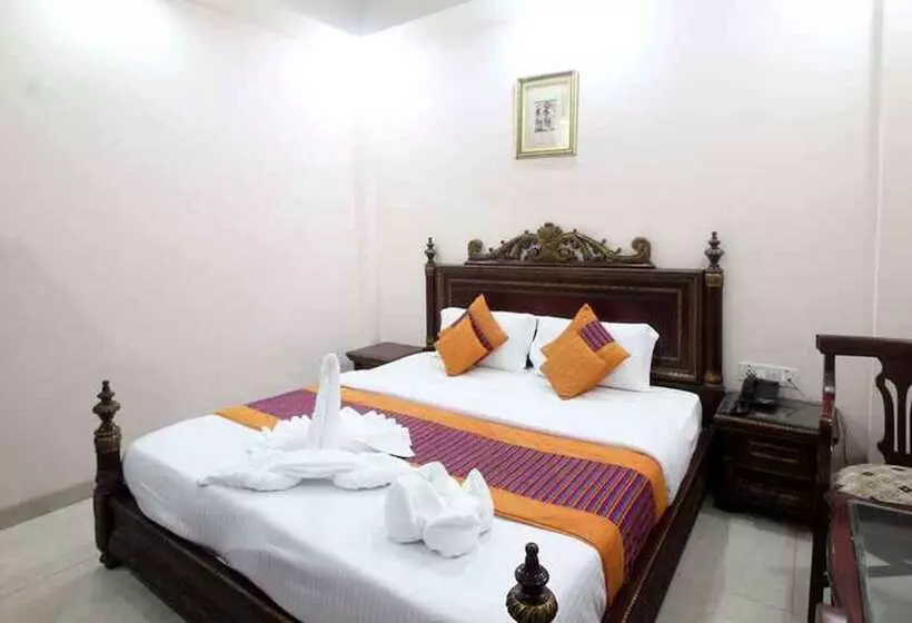 בית מלון כפרי Legend International