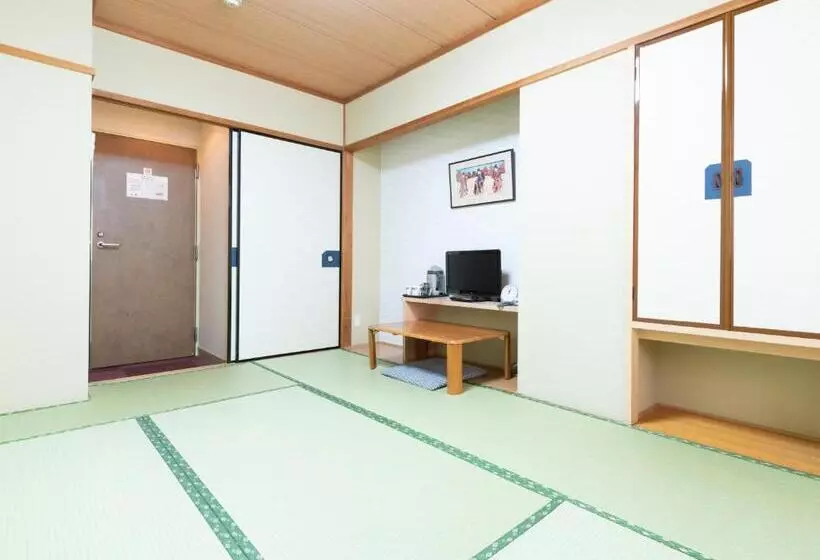 Sakura Ryokan Asakusa Iriya