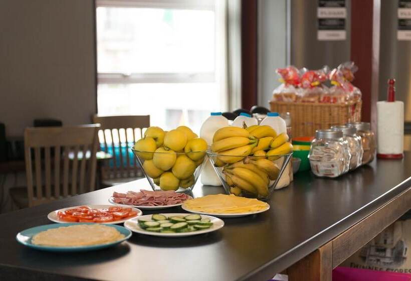 The Times Hostel   College Street