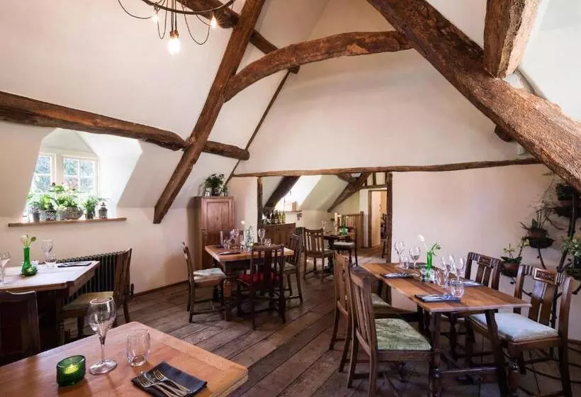 簡易ホテル The Royal Oak Tetbury