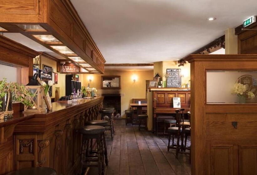 여관 The Royal Oak Tetbury