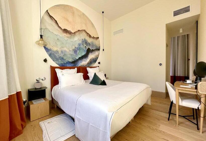 ホテル Aux Ducs De Sienne