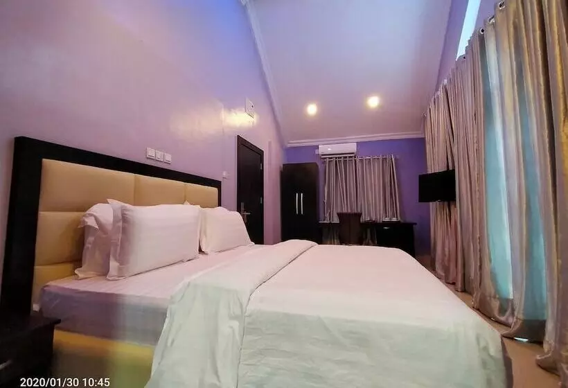 هتل Beckett Suites