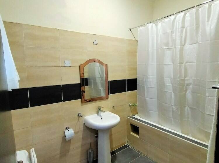 هتل Beckett Suites