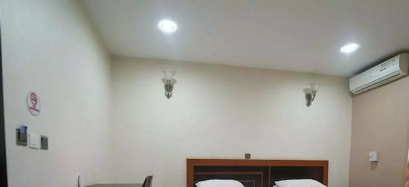 هتل Kmc